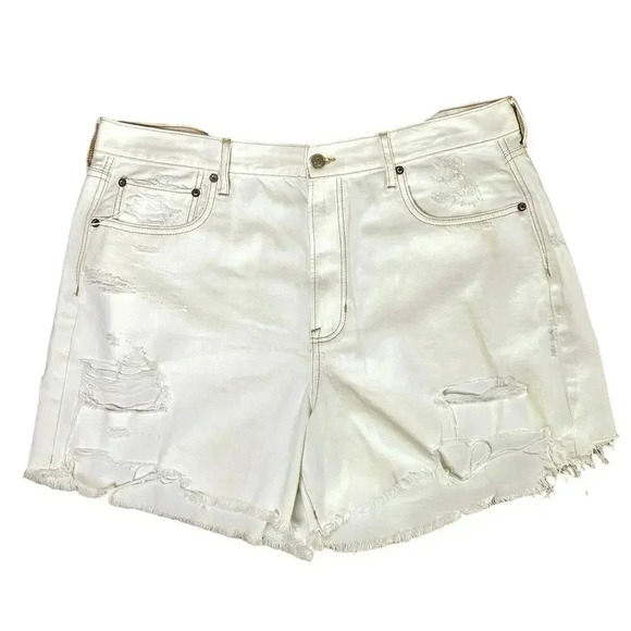 NWOT American Eagle Women’s Plus Size 90’s Boyfriend Denim Shorts White size 18 - Picture 1 of 10